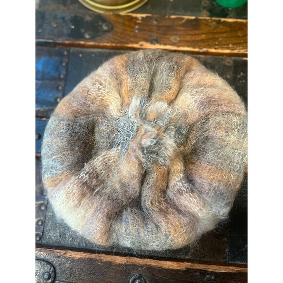 Women’s Vintage French Mohair style Beret Hat Gray - Picture 4 of 5